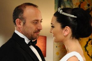 binbir_gecee